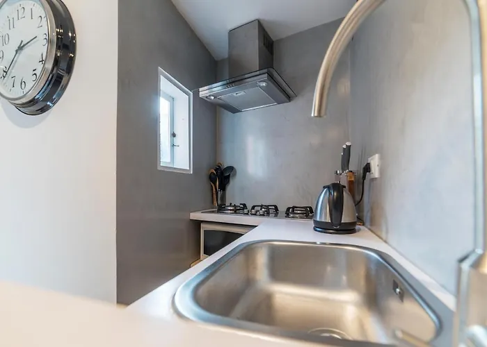 Charming Loft Navona Apartment